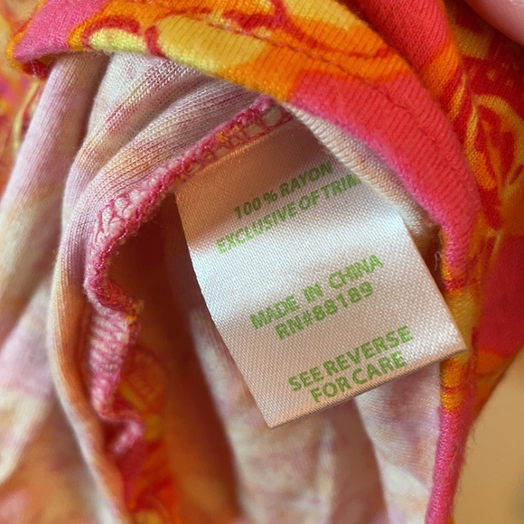 Lilly Pulitzer pink & gold top! ✨🌴 - Picture 5 of 8